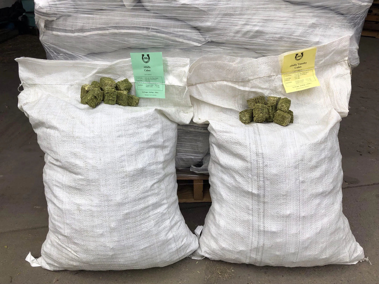 Sun Cured Alfalfa Timothy Cubes 25kg
